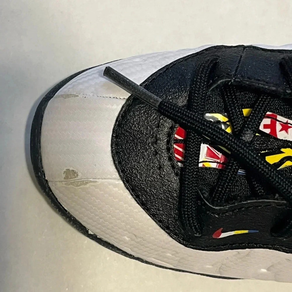 Nike Little Posite Foamposite kids tennis shoes size 10C yellow trim black white - Picture 9 of 15